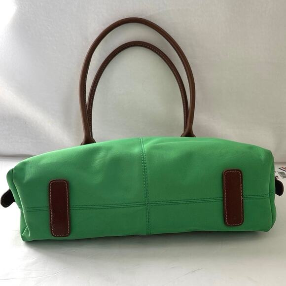 Chaps Kelly Green Nylon Shoulder Bag - Picture 4 of 14